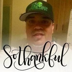 Meet your Posher, Rene